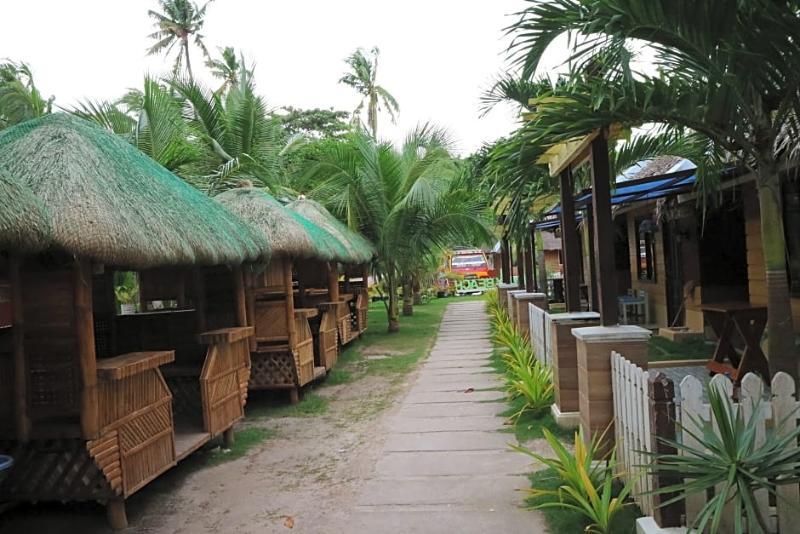 Dubay Panglao Beachfront Resort Libaong Esterno foto